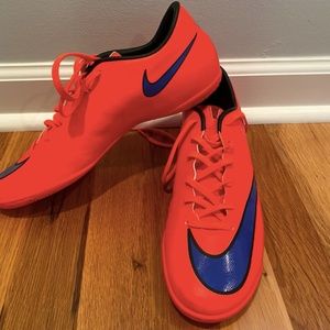 Nike Indoor Soccer Shoes